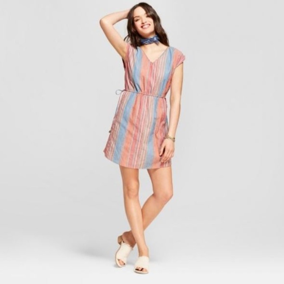 universal thread dresses